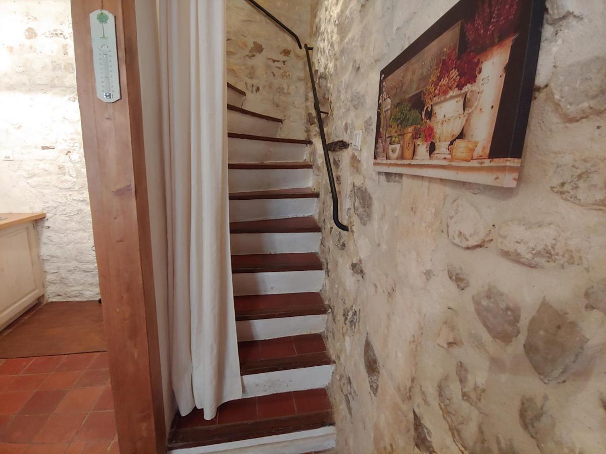 Charmante Maison Arlesienne A L'Ombre Des Arenes, De 2 A 5P Exterior foto
