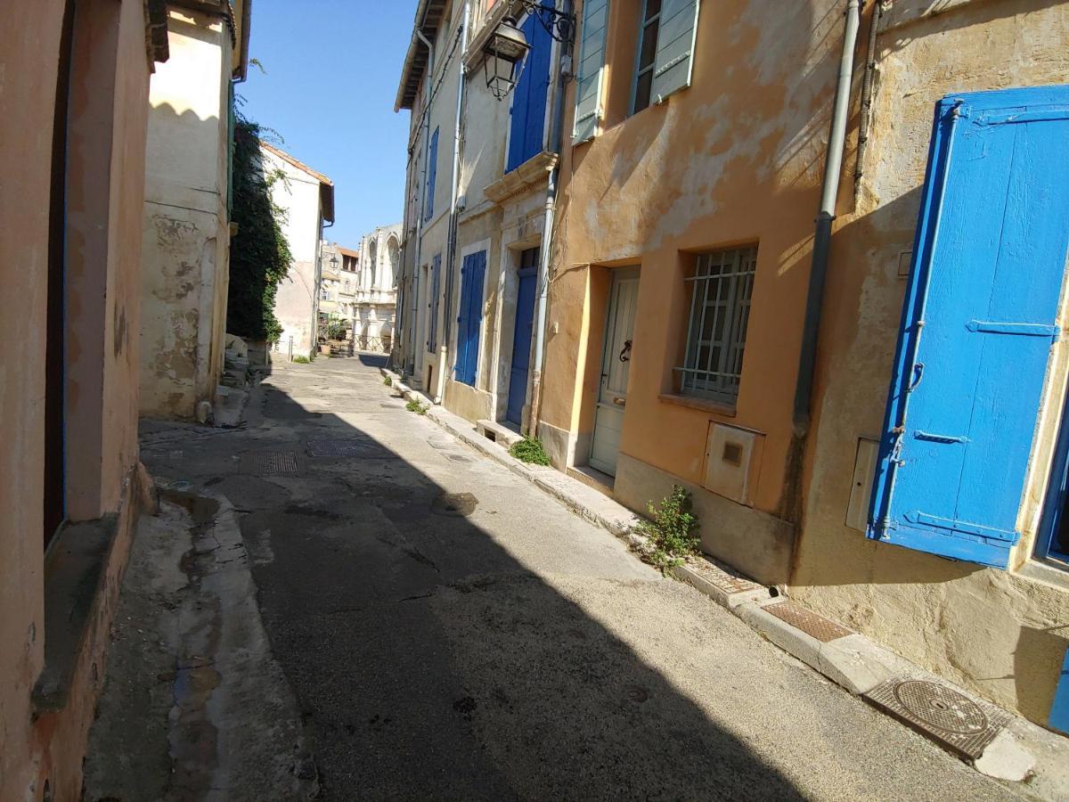 Charmante Maison Arlesienne A L'Ombre Des Arenes, De 2 A 5P Exterior foto