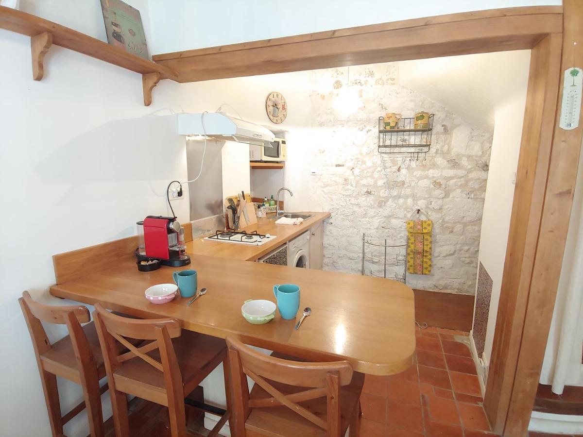Charmante Maison Arlesienne A L'Ombre Des Arenes, De 2 A 5P Exterior foto